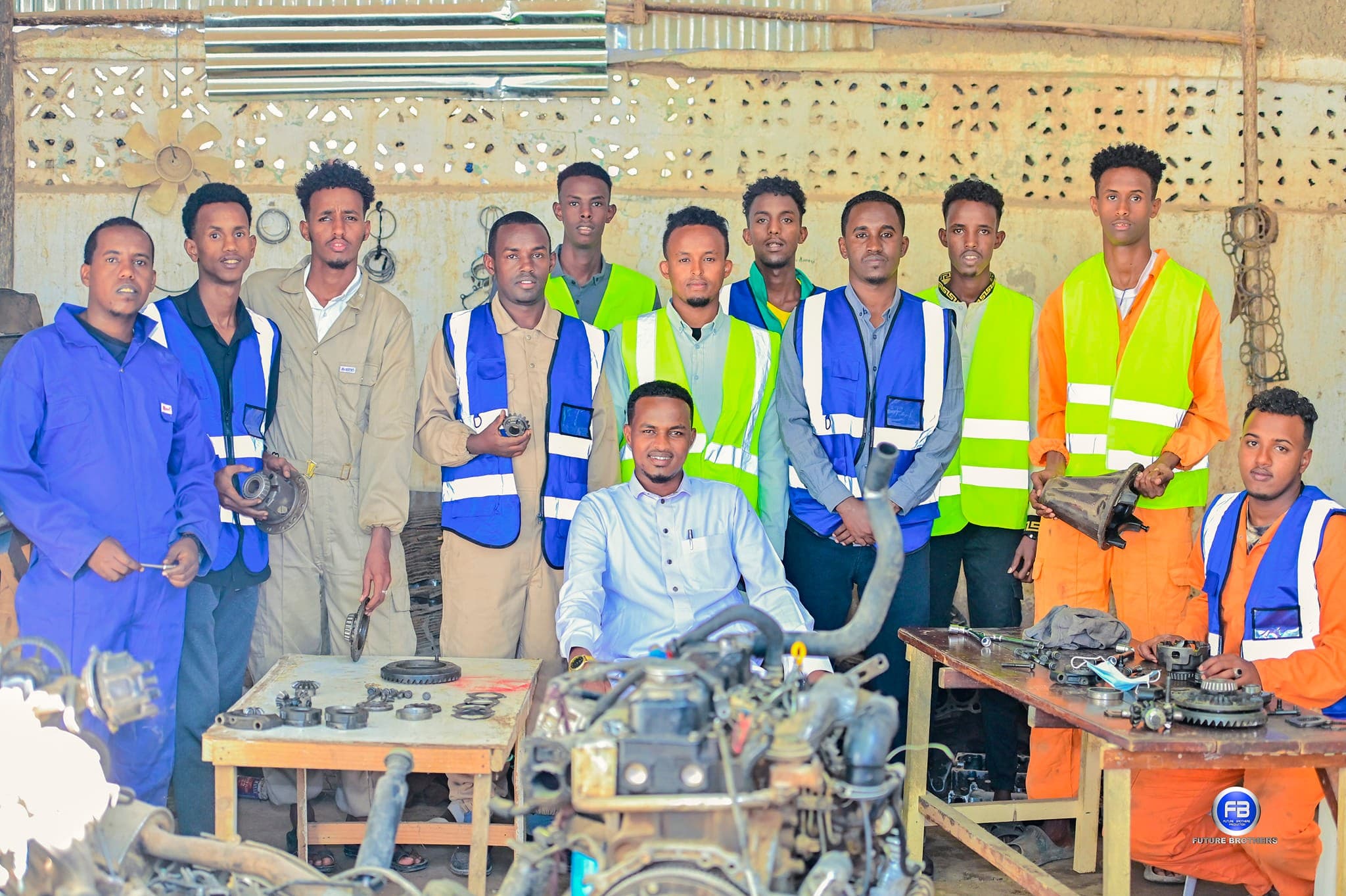 Makaanikada iyo dabka baabuurta (Automotive Technology)